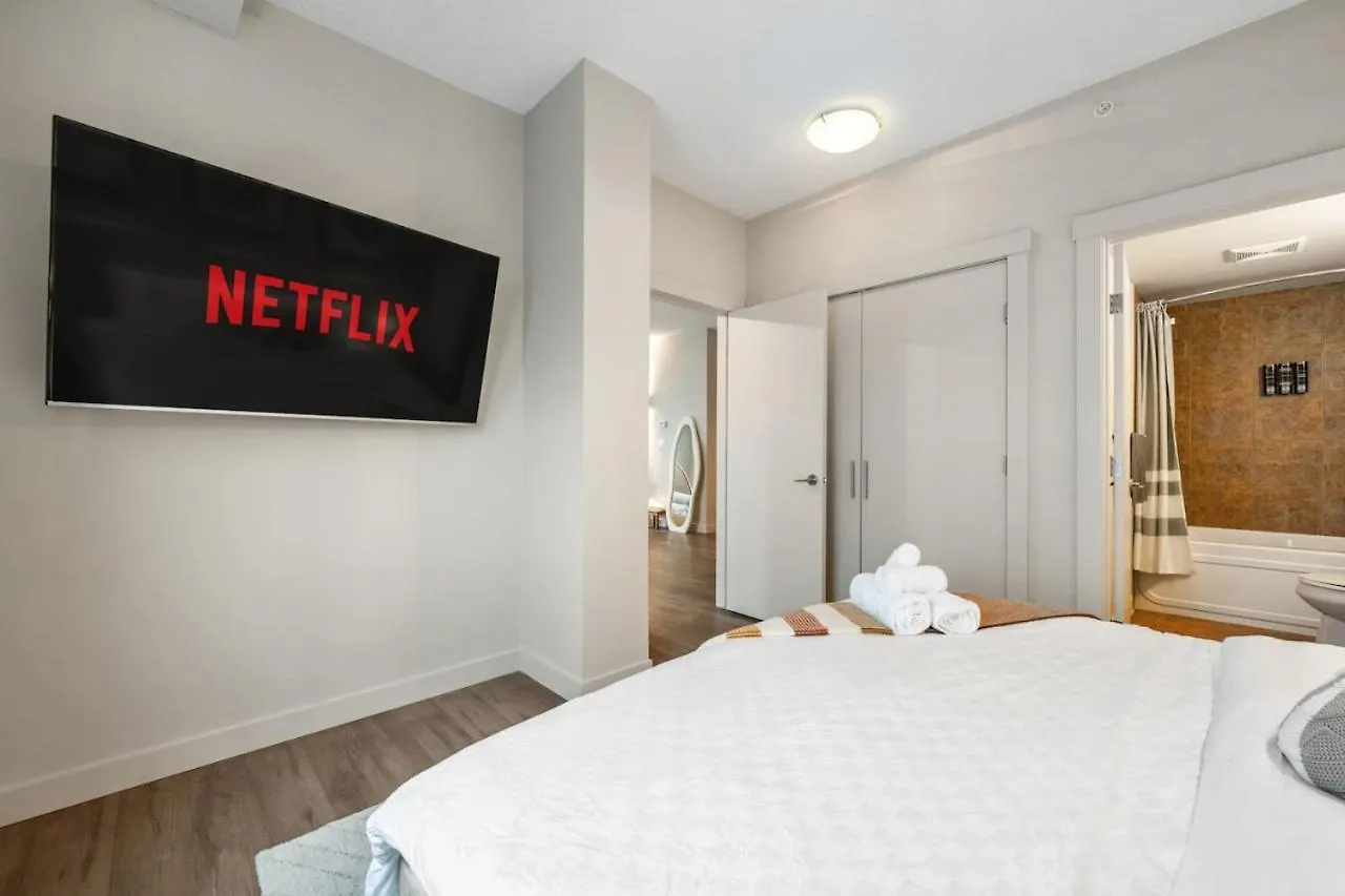 Appartement Upscale Penthouse Stay With Mountain & City Views, Free Parking, Bbq Grill, Office Space & More Calgary Canada