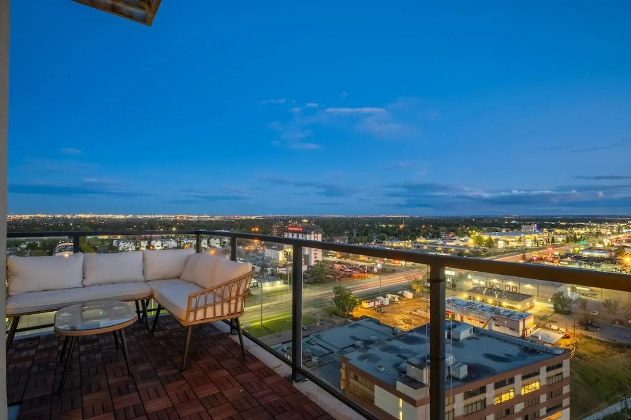 Appartement Upscale Penthouse Stay With Mountain & City Views, Free Parking, Bbq Grill, Office Space & More Calgary
